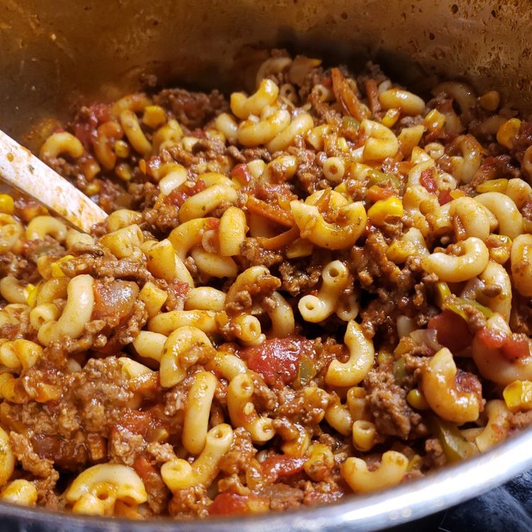 CLASSIC GOULASH – Kitch Me Now