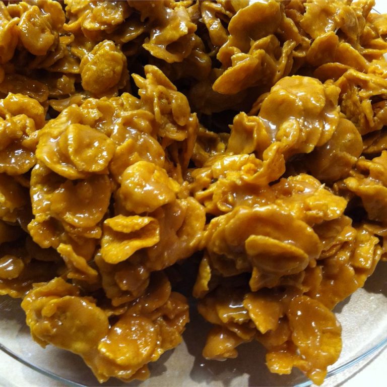 GRAMA S CORN FLAKE PEANUT BUTTER COOKIES