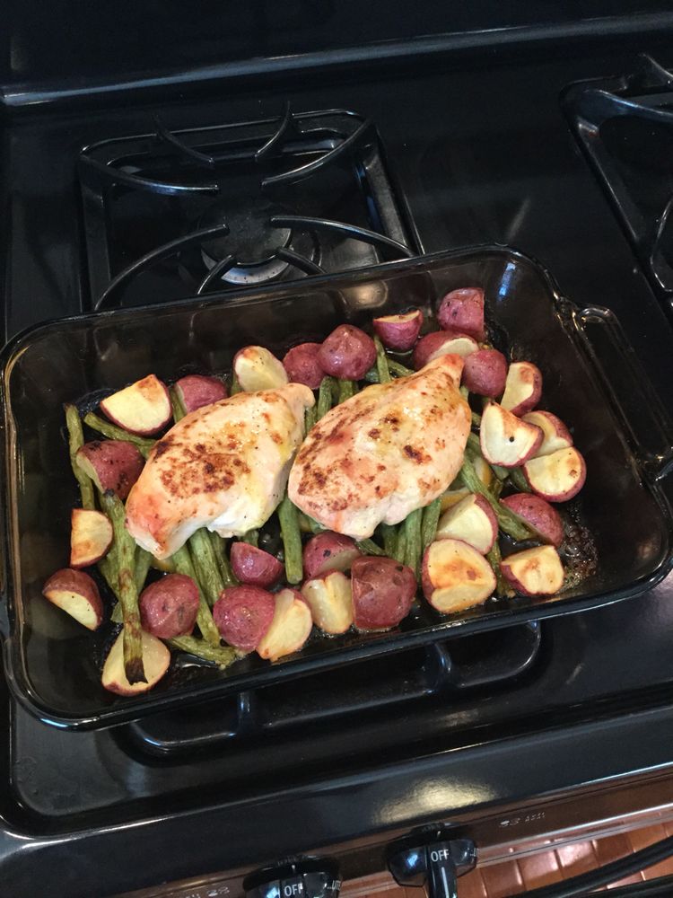 PANROASTED CHICKEN WITH LEMONGARLIC GREEN BEANS Kitch Me Now