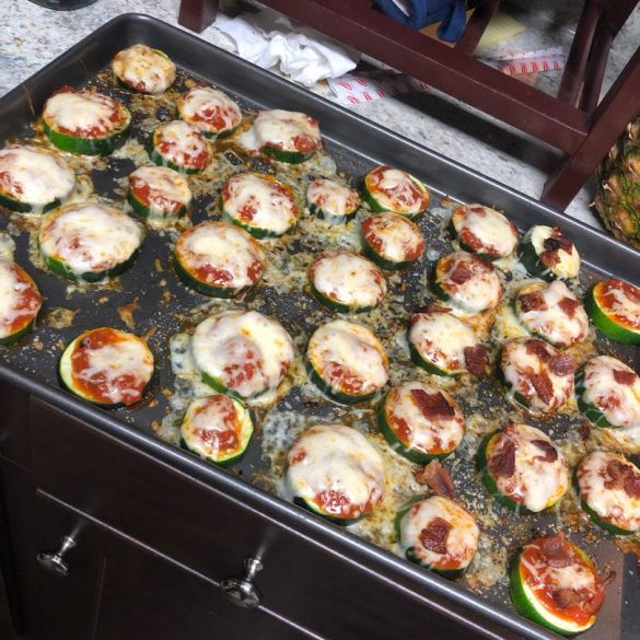 Healthy and Delicious Zucchini Pizza Bites Recipe – Kitch Me Now